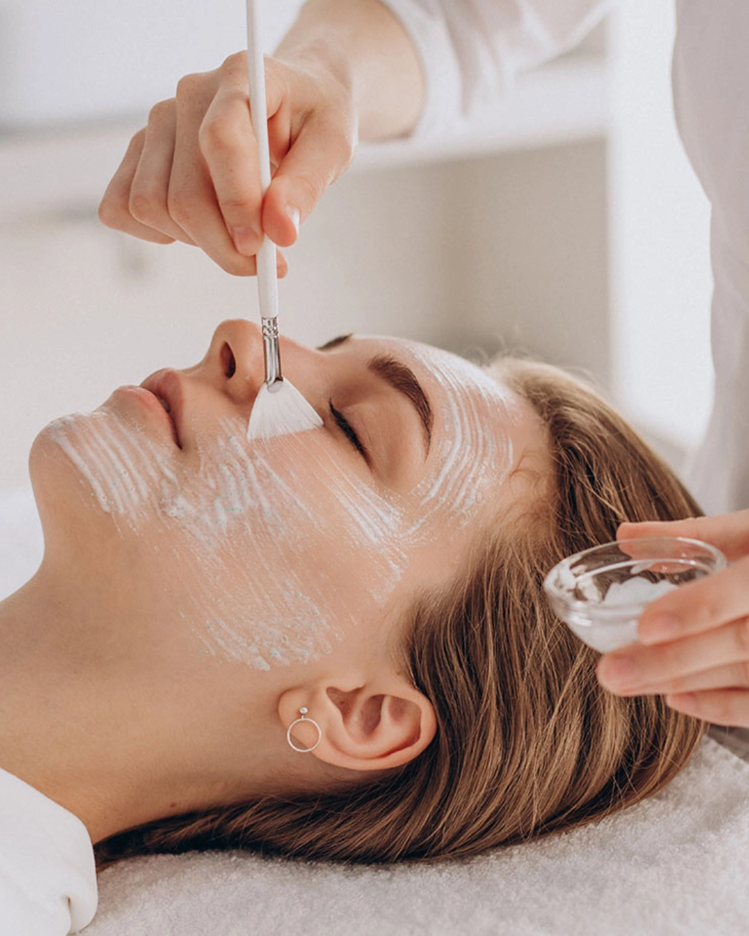 Glowhite Facial Treatment